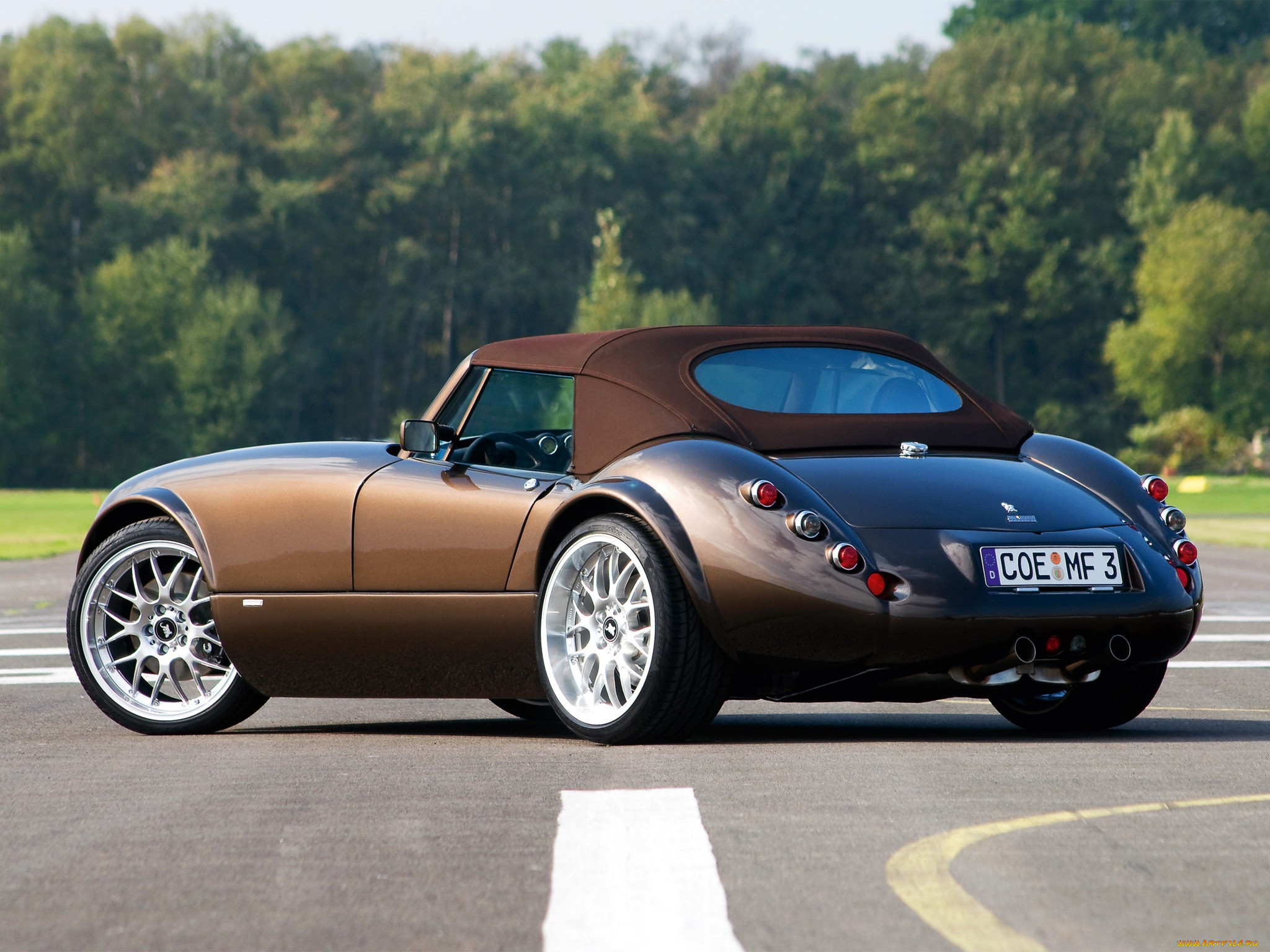 Автомобиль Wiesmann MF 3